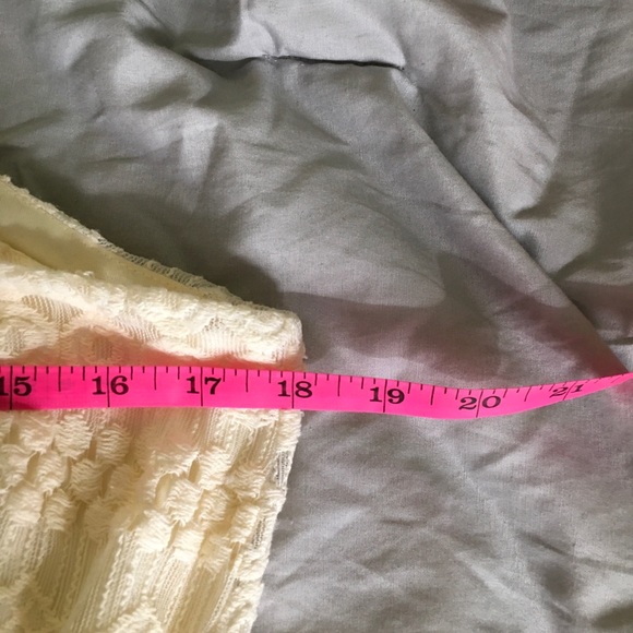 Impressions Cream Lace Maxi Dress L - Picture 6 of 8